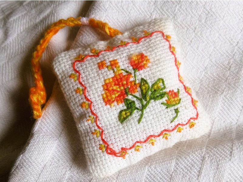 Initiation à la broderie avec Christine à la Recyclerie CDC du Bazadais