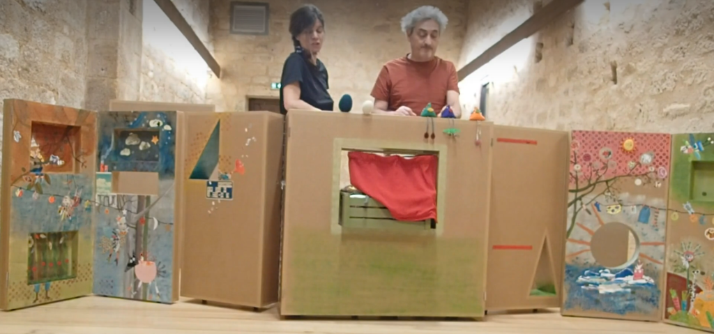 L'heure du conte avec la cabane de la Cie Les Herbes Folles CDC du Bazadais